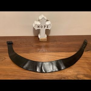 Rare Vintage Samuel Winston asymmetric leather black belt size XS -S